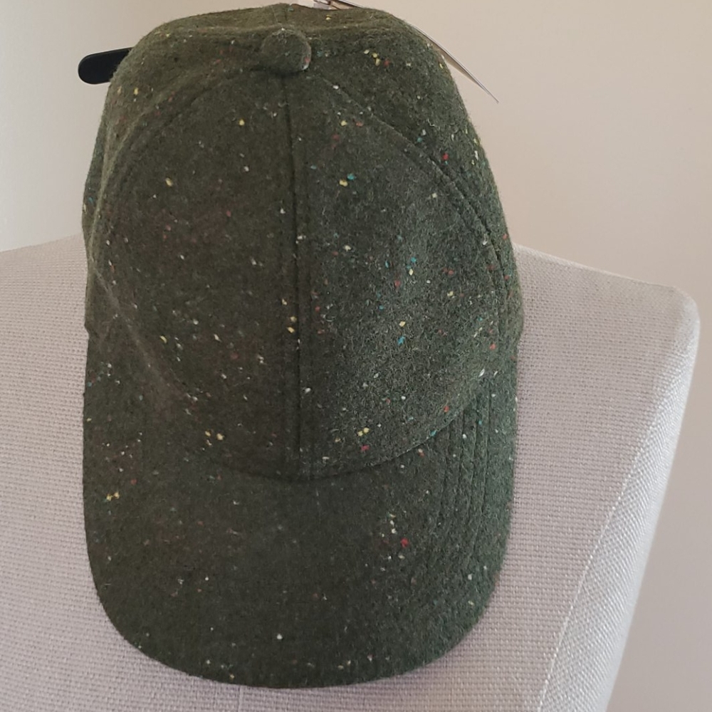 Universal Thread Cap - Picture 1 of 8